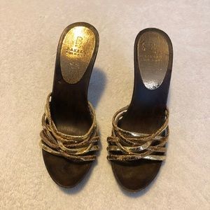 Bakers gold & brown peep toe backless heel size 7